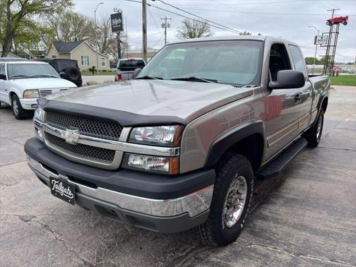 2003 Chevrolet Silverado 1500 LS Extended Cab
