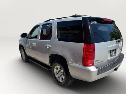 Silver 2011 GMC Yukon SLT