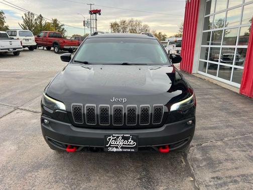 2022 Jeep Cherokee Trailhawk