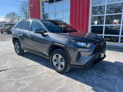 2022 Toyota RAV4 Hybrid LE