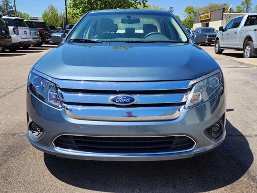 Blue 2011 Ford Fusion SE