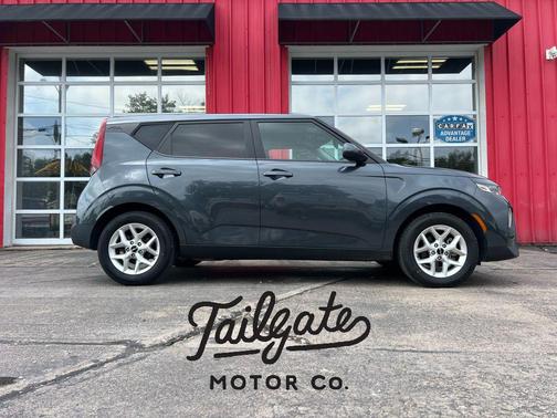 2022 Kia Soul LX Wagon 4D