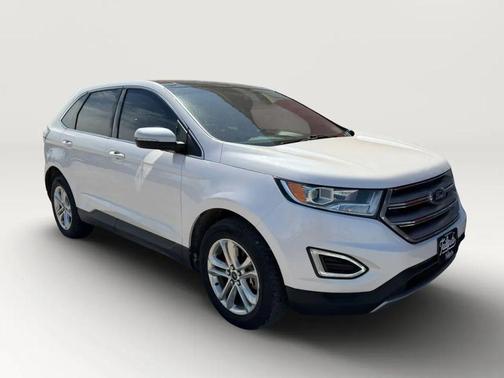 White 2017 Ford Edge SEL