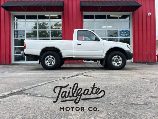 2000 Toyota Tacoma Base