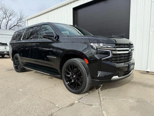 2021 Chevrolet Suburban LT