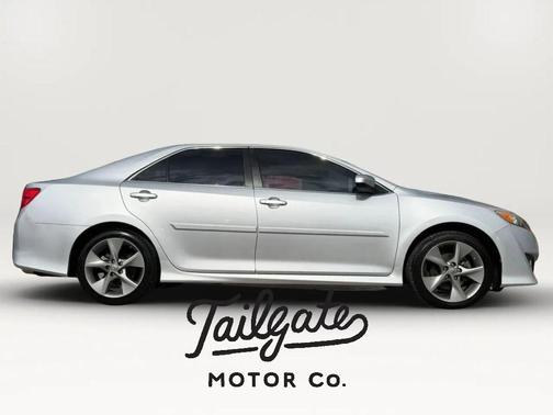 Silver 2014 Toyota Camry SE Sport