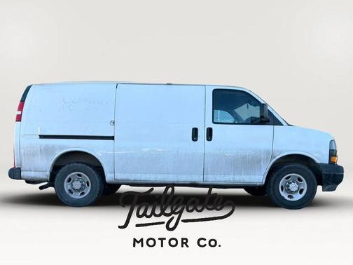 White 2021 Chevrolet Express 2500 Base