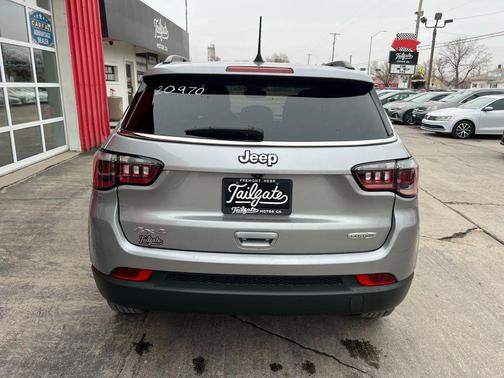 2022 Jeep Compass Sport