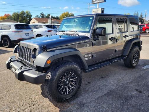2016 Jeep Wrangler Unlimited Sport