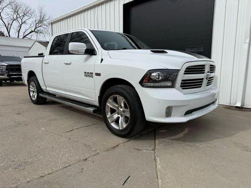 2017 RAM 1500 Sport