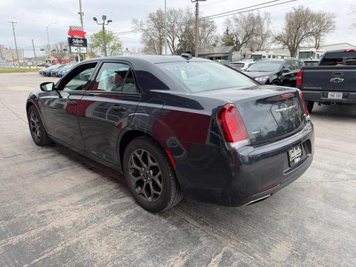 Gray 2018 Chrysler 300 S