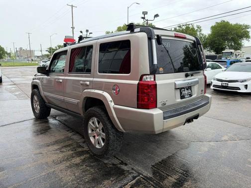 2007 Jeep Commander Sport