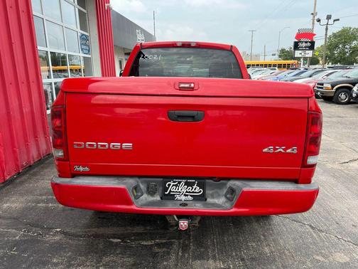 2002 Dodge Ram 1500 Short Bed