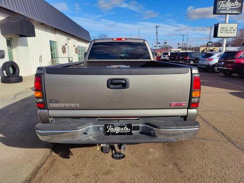 2006 GMC Sierra 3500 SLE Crew Cab