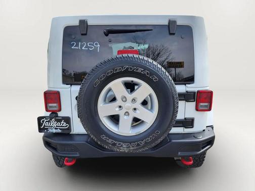 White 2017 Jeep Wrangler Unlimited Rubicon
