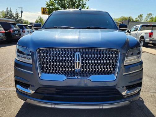 Blue 2018 Lincoln Navigator Select