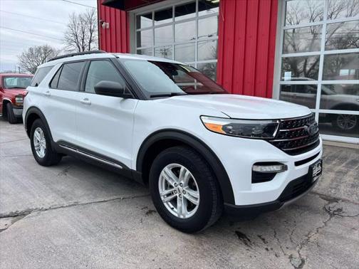 2021 Ford Explorer XLT Sport Utility 4D