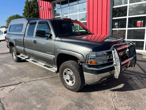 2002 Chevrolet Silverado 2500 LS H/D Extended Cab