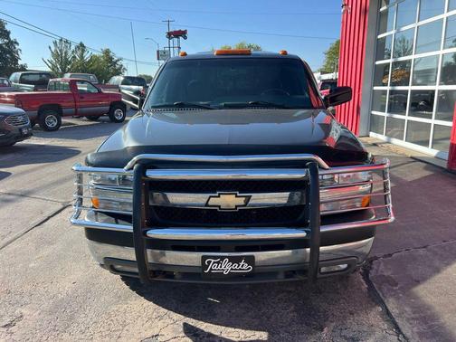 2002 Chevrolet Silverado 2500 LS H/D Extended Cab