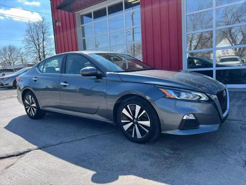 2021 Nissan Altima 2.5 SV