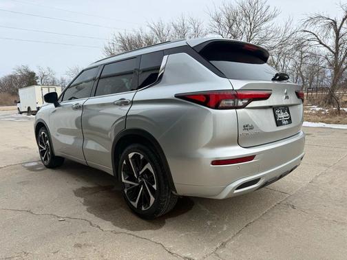 2022 Mitsubishi Outlander SEL