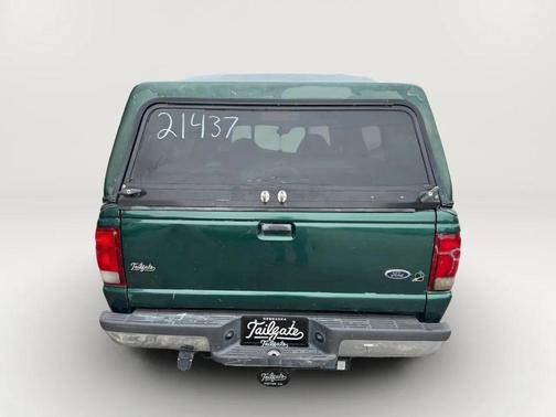 Green 2000 Ford Ranger XLT SuperCab