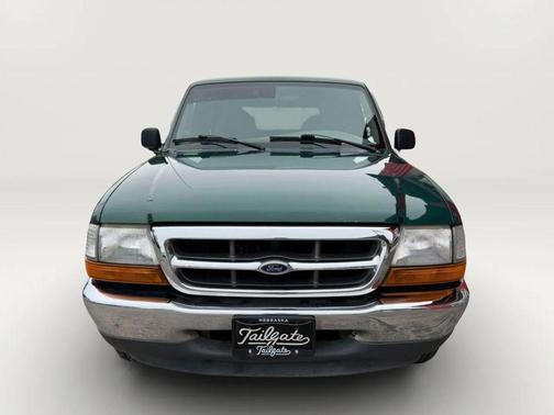Green 2000 Ford Ranger XLT SuperCab