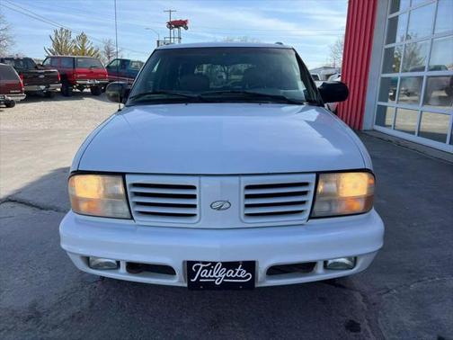1999 Oldsmobile Bravada Sport Utility 4D