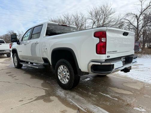 2023 Chevrolet Silverado 2500 LT