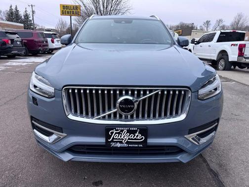 2022 Volvo XC90 T6 Inscription