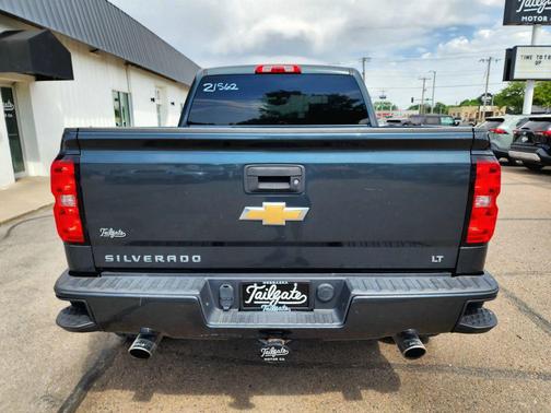 Blue 2017 Chevrolet Silverado 1500 2LT