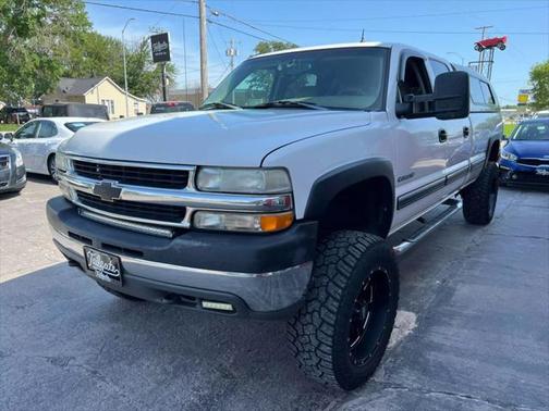 2002 Chevrolet Silverado 2500 LT H/D Crew Cab