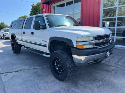 2002 Chevrolet Silverado 2500 LT H/D Crew Cab