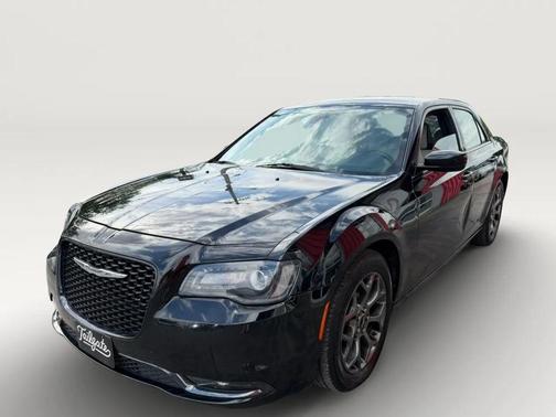 Black 2017 Chrysler 300 S