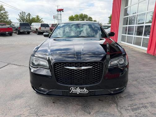 Black 2017 Chrysler 300 S