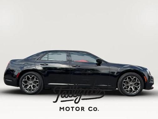 Black 2017 Chrysler 300 S