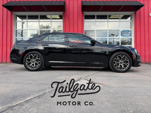 Black 2017 Chrysler 300 S