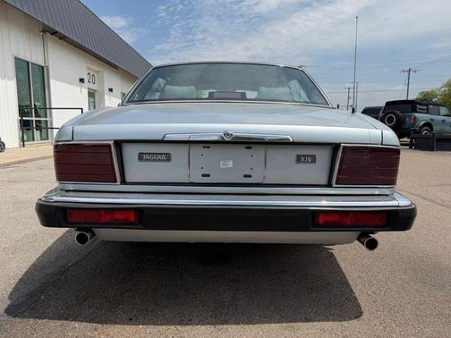 1994 Jaguar XJ6 XJ6 Sedan 4D