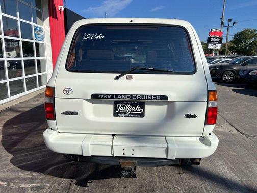 1995 Toyota Land Cruiser Base