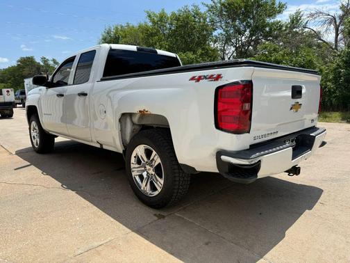 White 2016 Chevrolet Silverado 1500 Custom