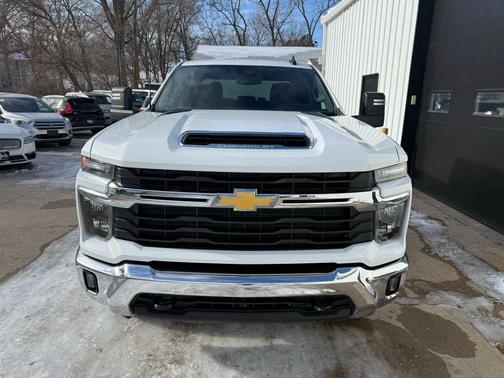 2024 Chevrolet Silverado 2500 LT