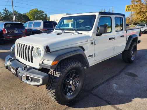 2023 Jeep Gladiator Sport S
