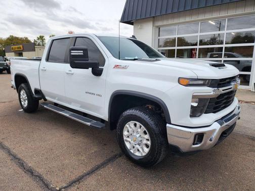 2024 Chevrolet Silverado 2500 LT