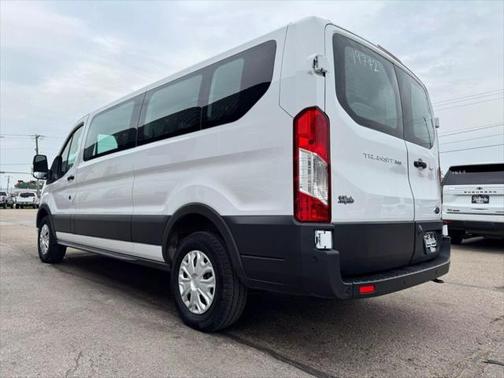 2022 Ford Transit-350 XLT