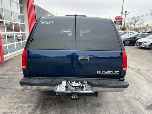 1998 Chevrolet Suburban 1500