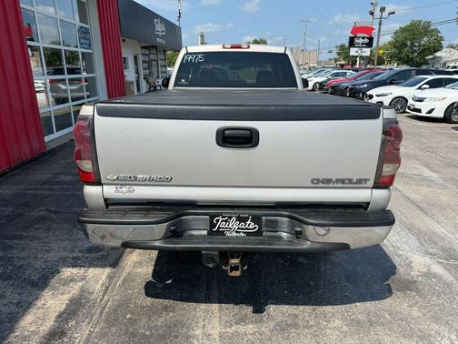2004 Chevrolet Silverado 2500 LT H/D Crew Cab