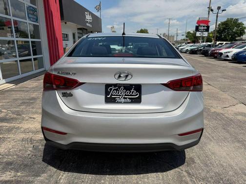 Silver 2020 Hyundai Accent SE Sedan 4D