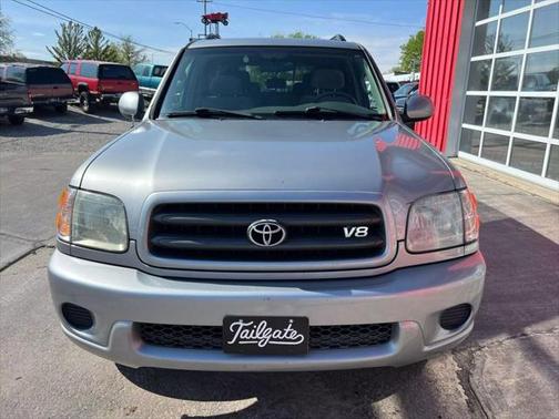 2001 Toyota Sequoia SR5