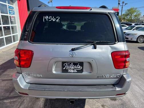 2001 Toyota Sequoia SR5