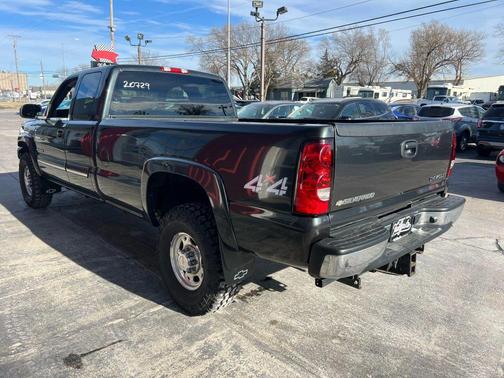 Gray 2003 Chevrolet Silverado 2500 LS H/D Extended Cab